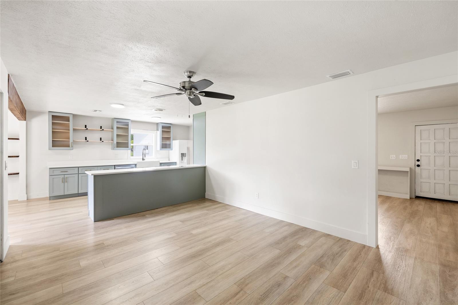 8212 Sunny Vale Pl #b Property Photo 16