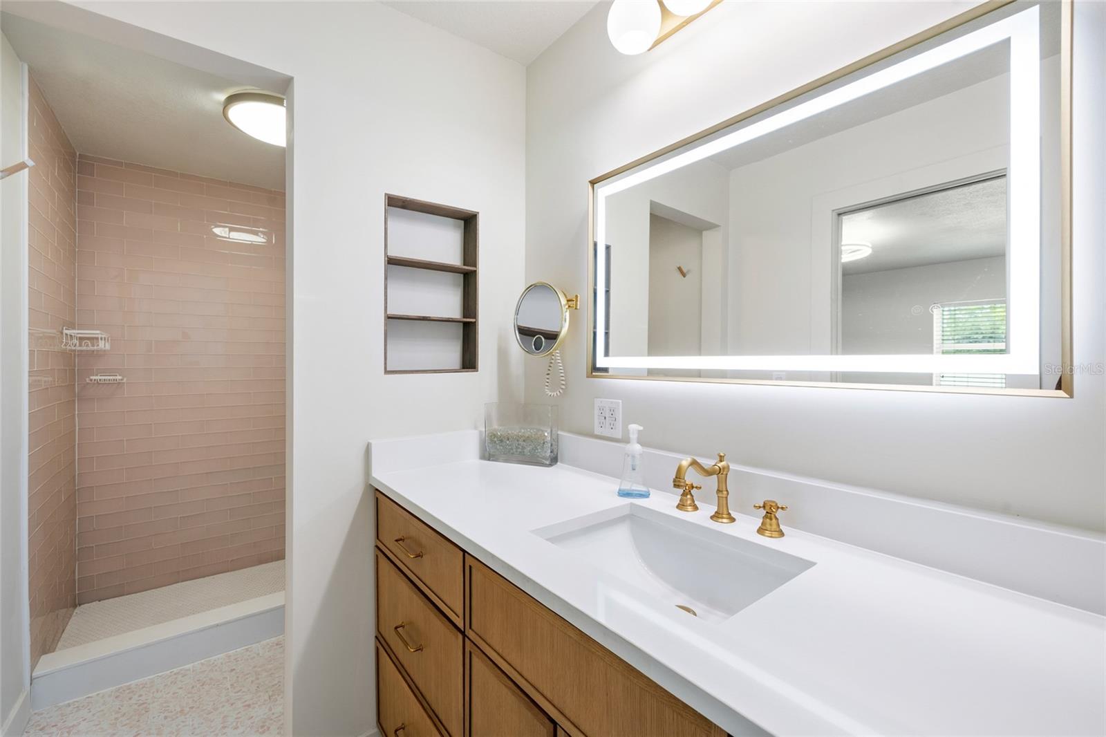 8212 Sunny Vale Pl #b Property Photo 35