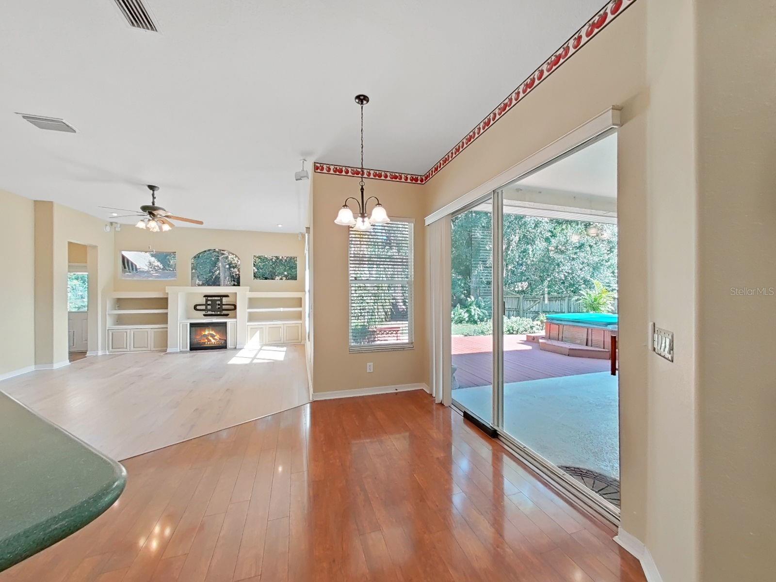 14915 Devonshire Woods Pl Property Photo 15