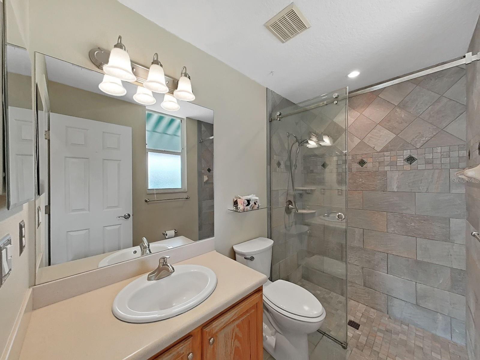 14915 Devonshire Woods Pl Property Photo 31