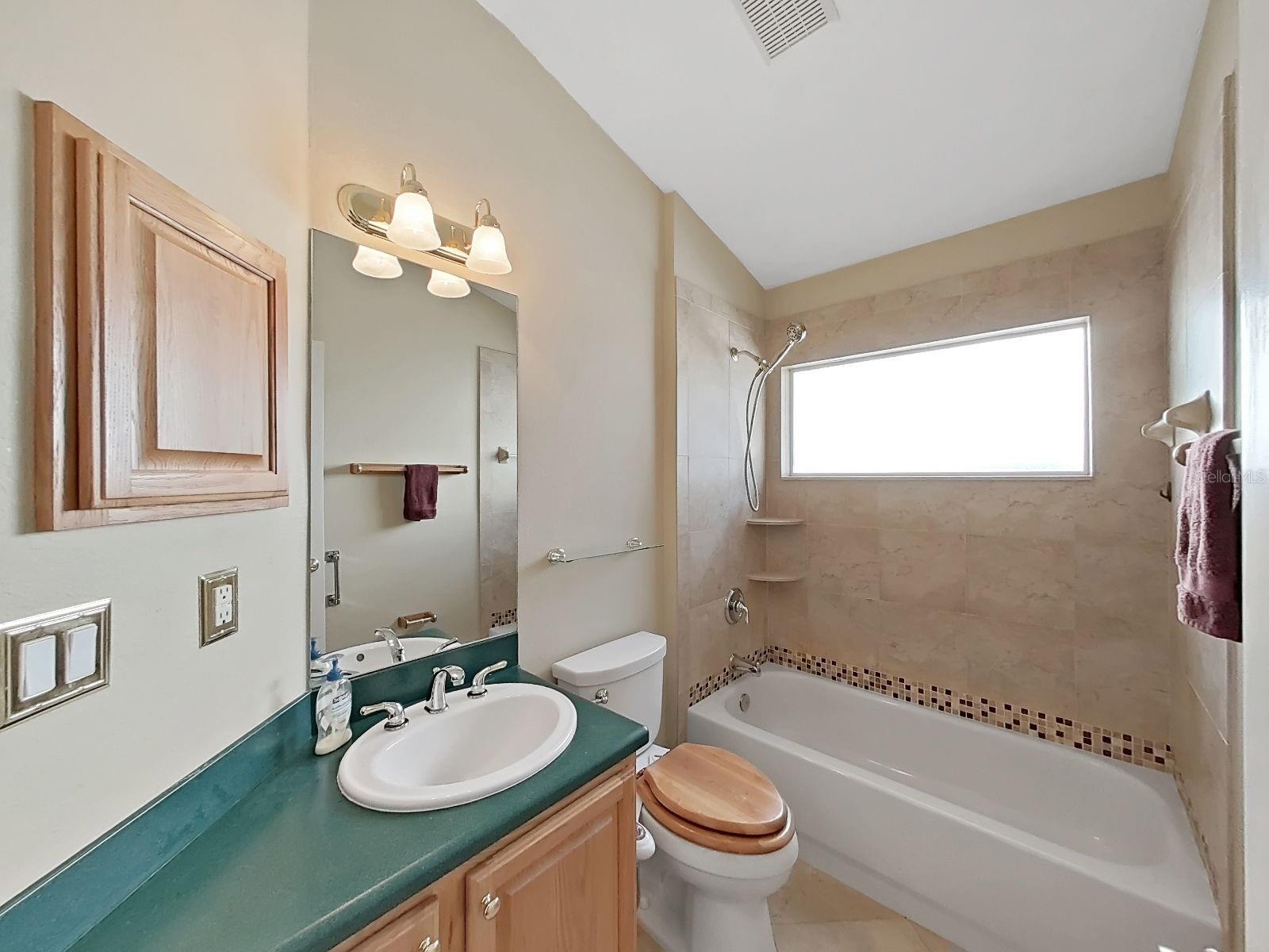 14915 Devonshire Woods Pl Property Photo 33