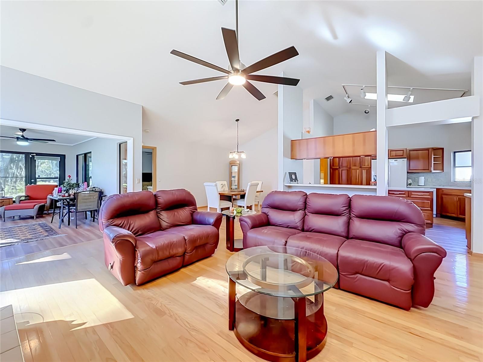 52 S Masters Dr Property Photo 9