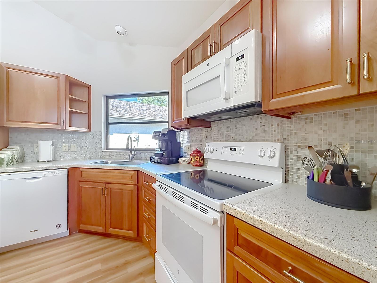 52 S Masters Dr Property Photo 16