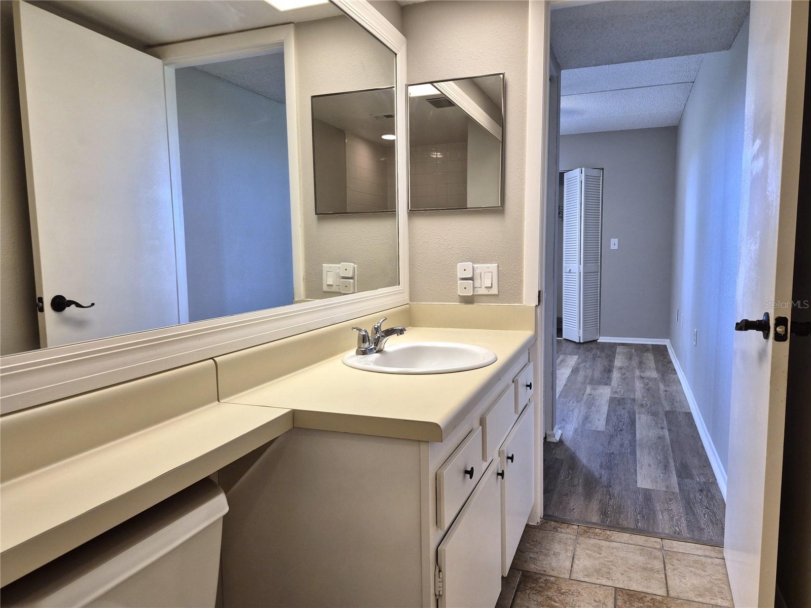 305 Meadow Ln #305 Property Photo 18