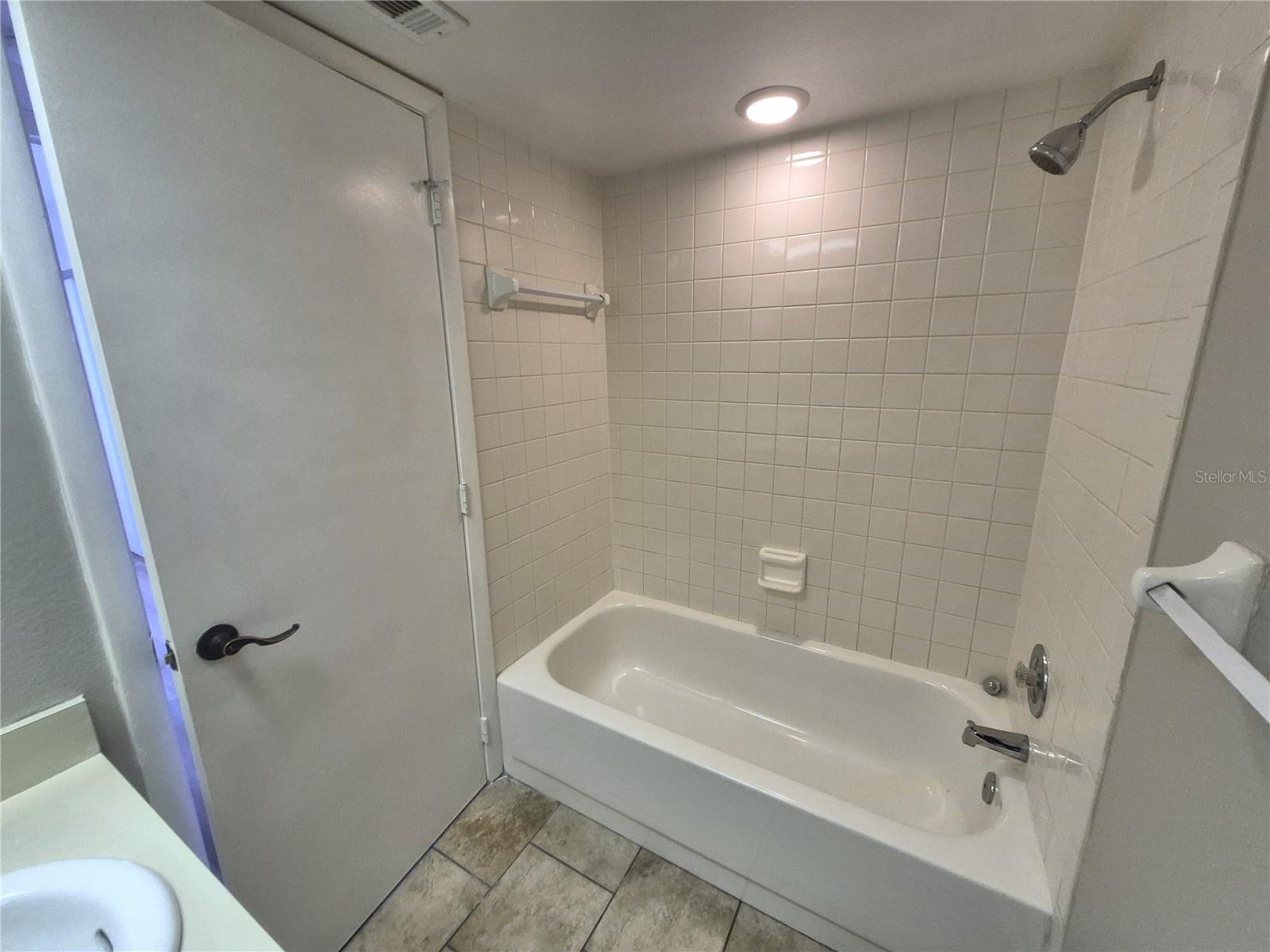 305 Meadow Ln #305 Property Photo 22