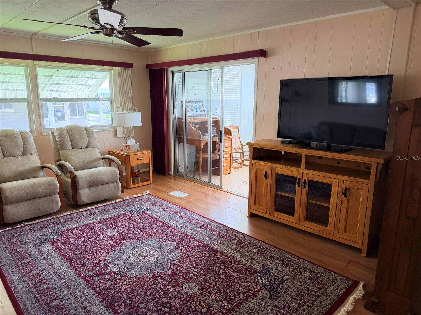 2253 Piazza Dr Property Photo 7