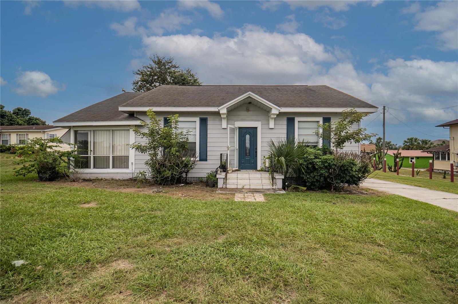 3575 State Road 60 E Property Photo 1