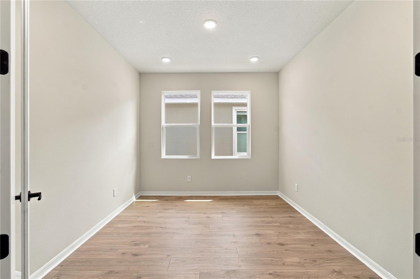 5039 Orinoco Ln Property Photo 12