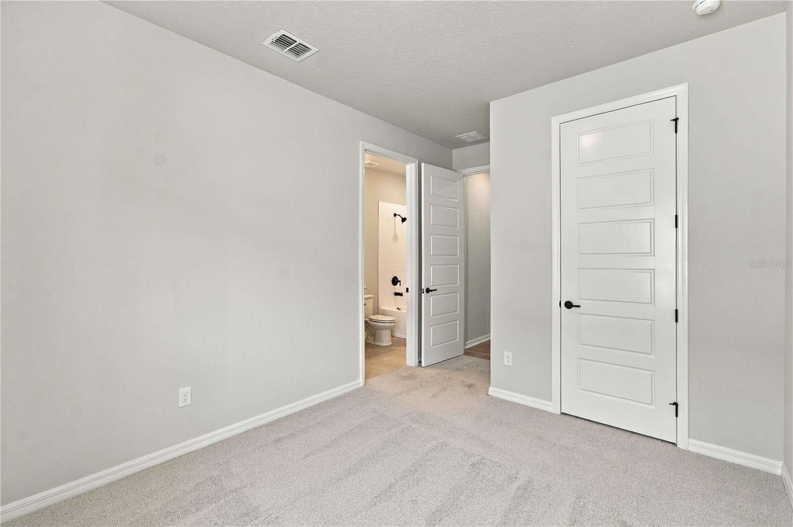 5039 Orinoco Ln Property Photo 24