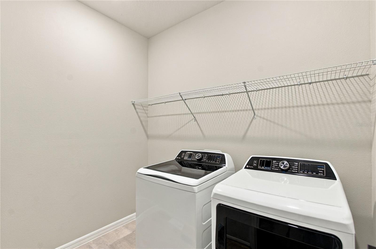 5039 Orinoco Ln Property Photo 27