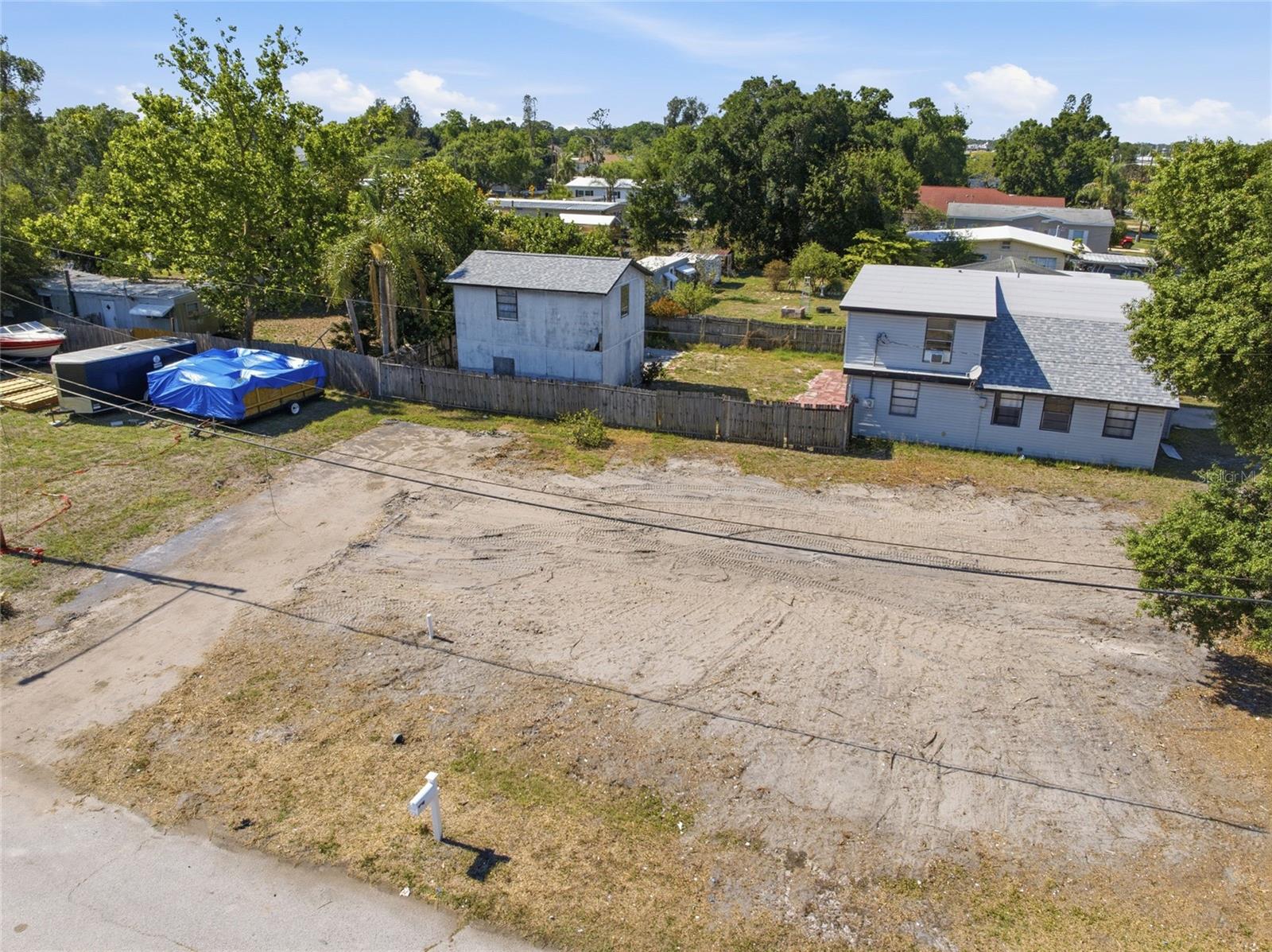 6500 49th Way N Property Photo 2