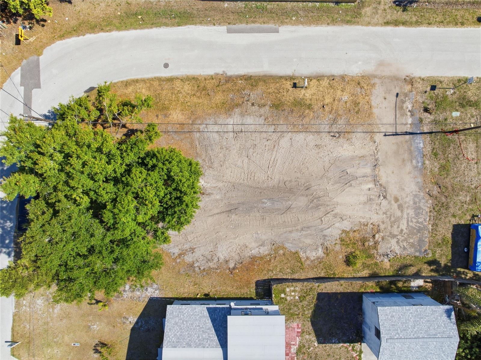 6500 49th Way N Property Photo 9