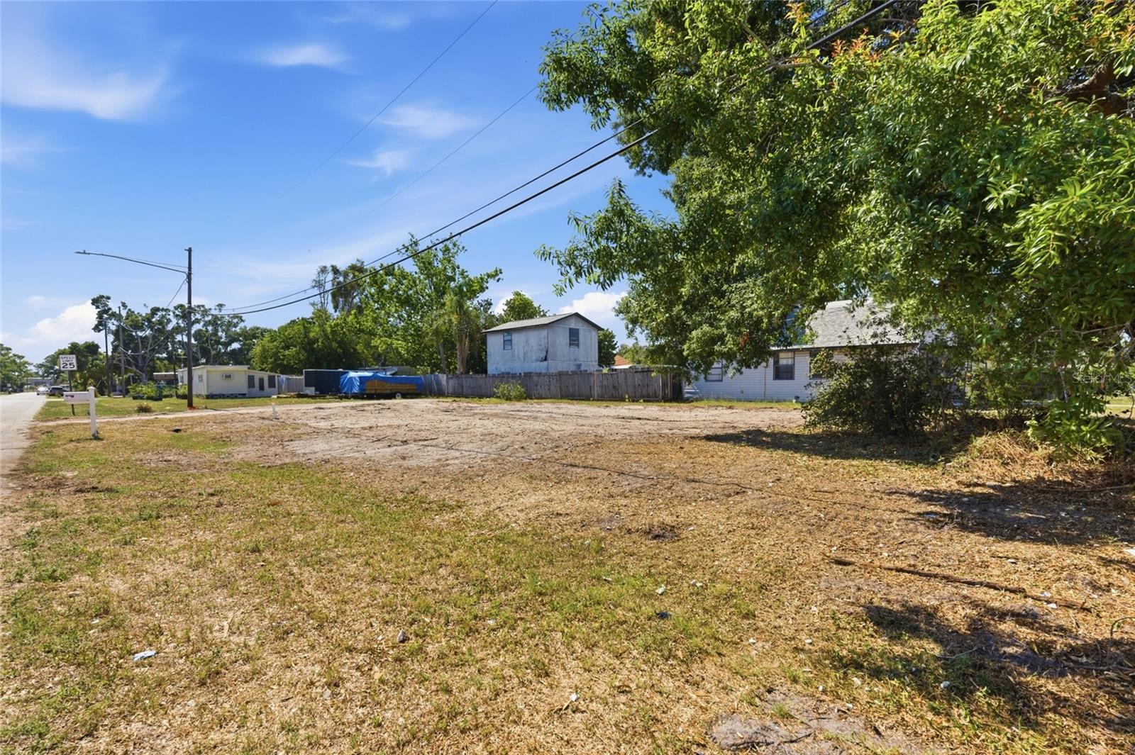 6500 49th Way N Property Photo 10