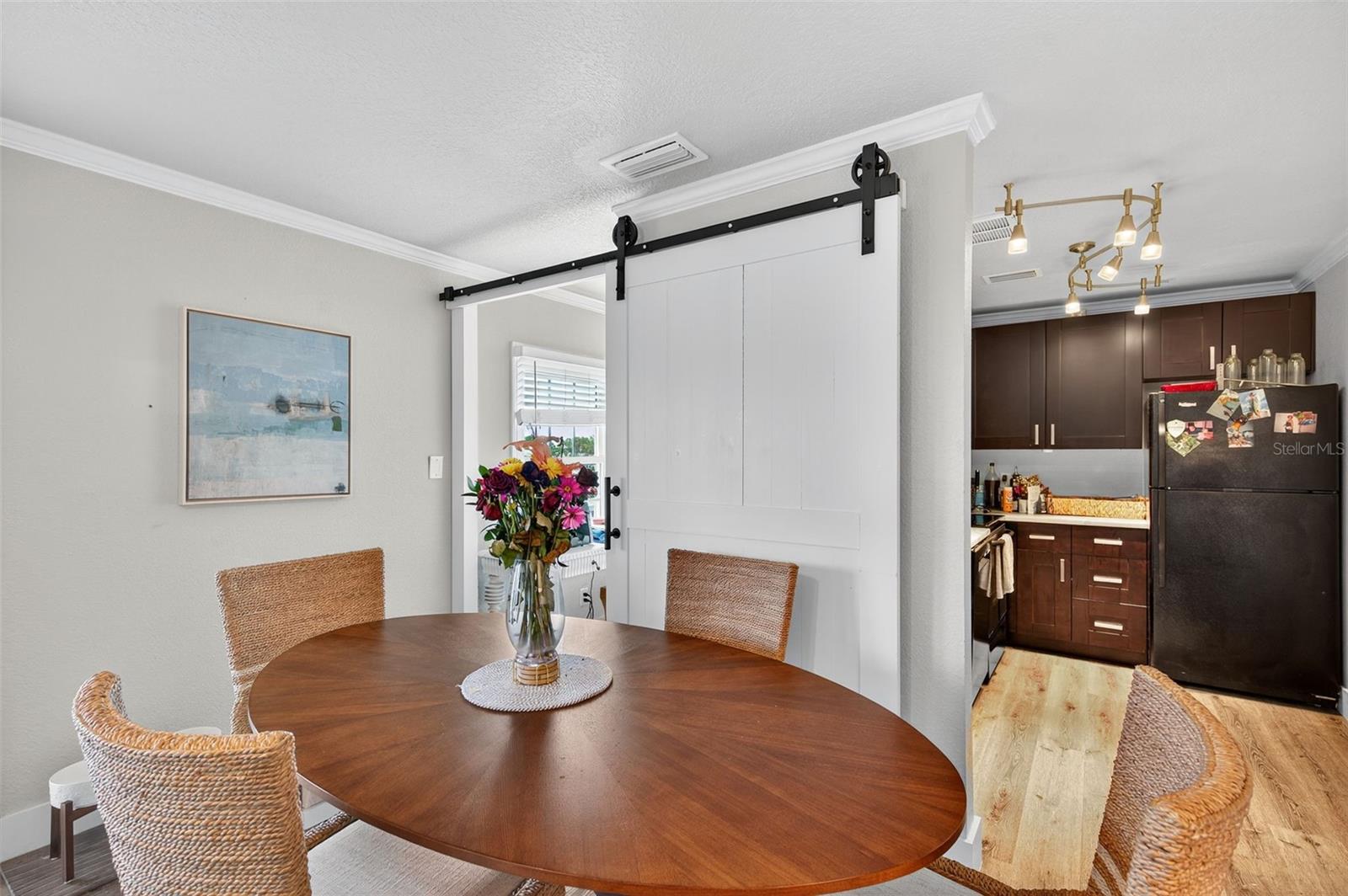 4924 Beach Dr Se #f Property Photo 12