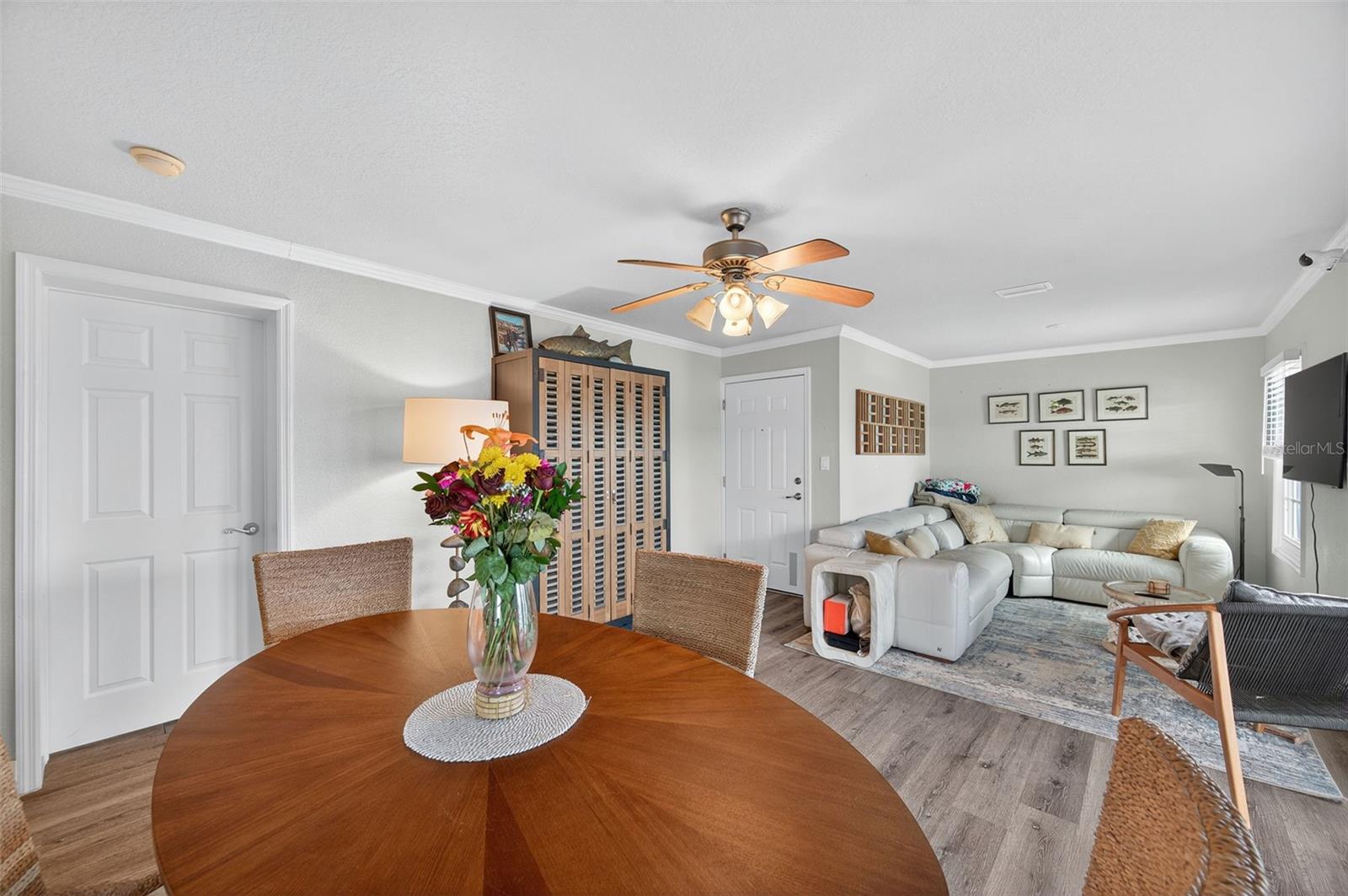 4924 Beach Dr Se #f Property Photo 14