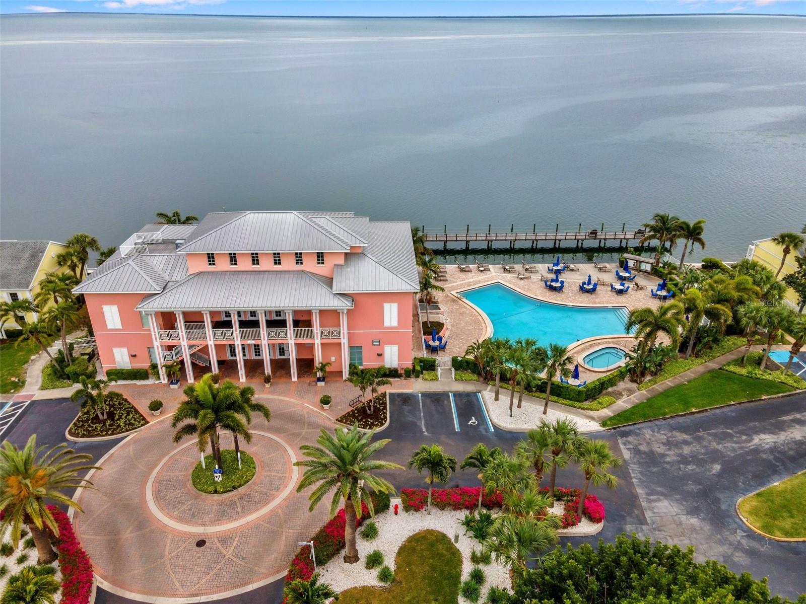 4924 Beach Dr Se #f Property Photo 41