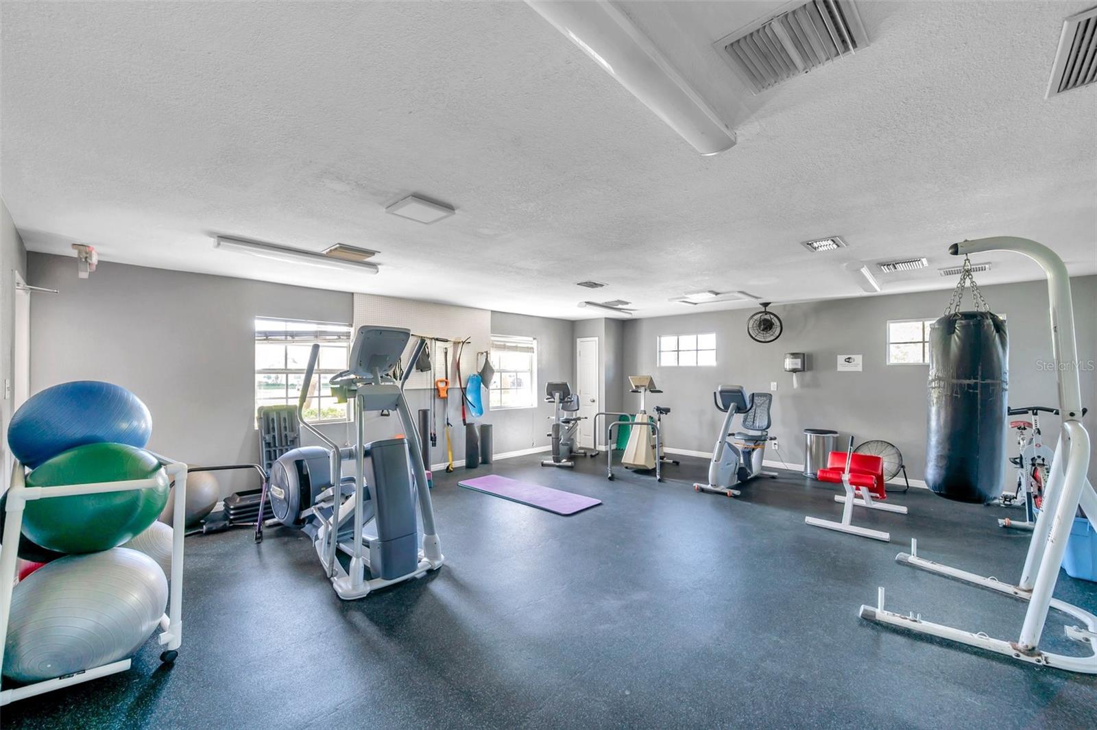 4924 Beach Dr Se #f Property Photo 48