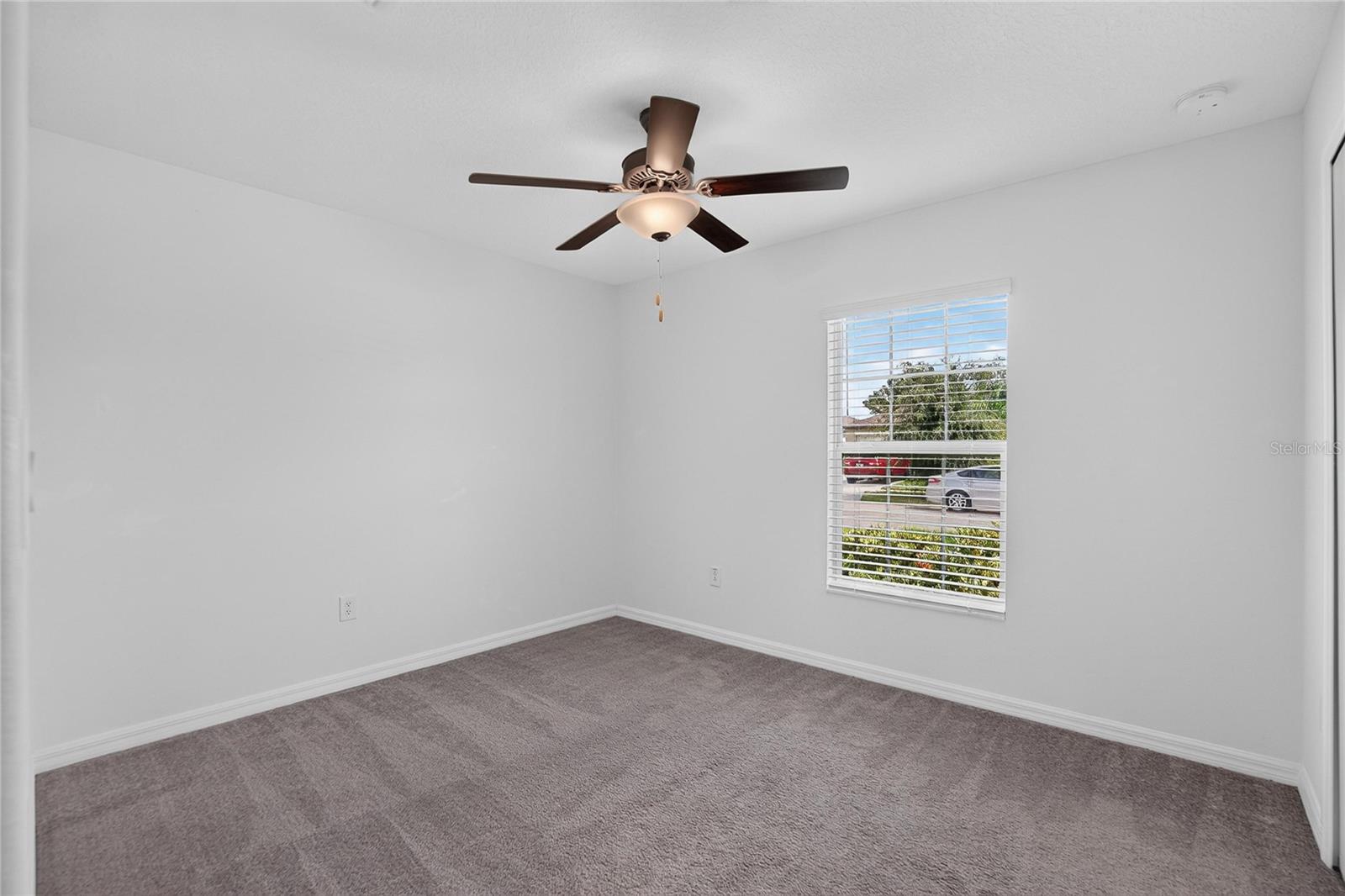 5487 Blue Azure Dr Property Photo 30