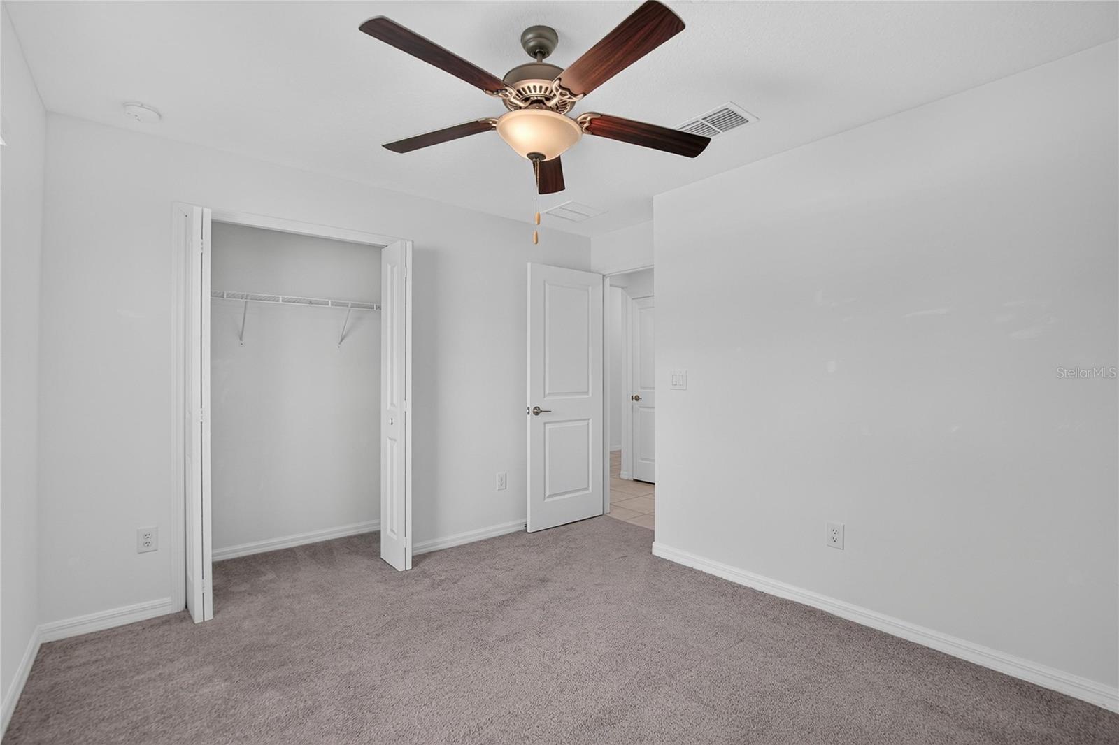 5487 Blue Azure Dr Property Photo 32