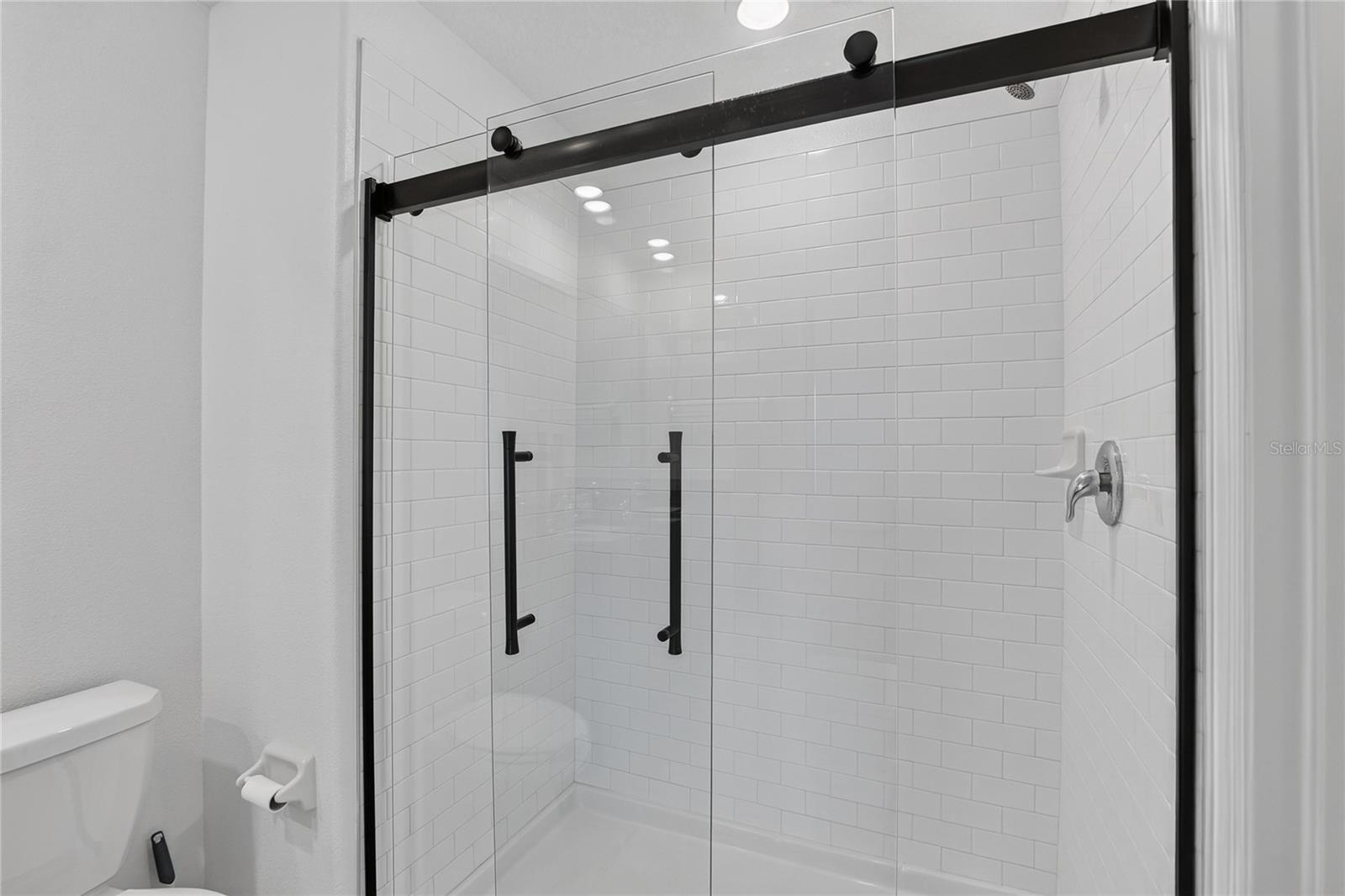 5487 Blue Azure Dr Property Photo 40