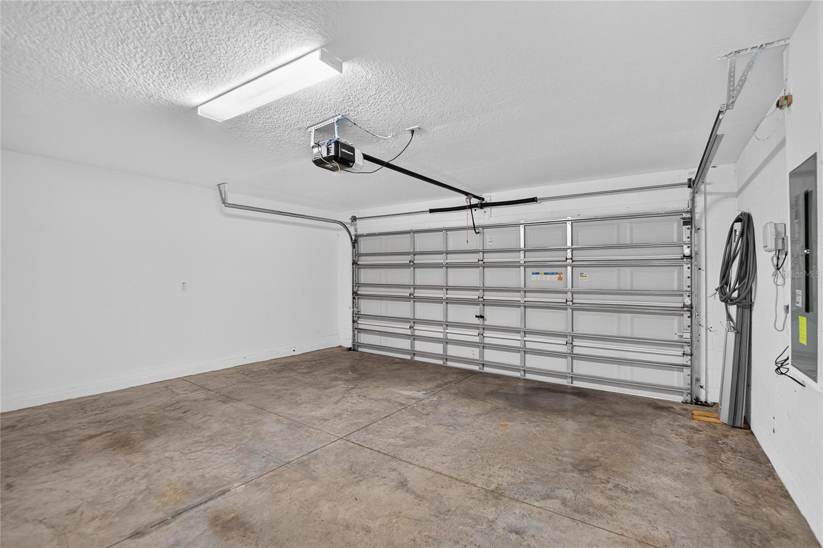 5487 Blue Azure Dr Property Photo 45