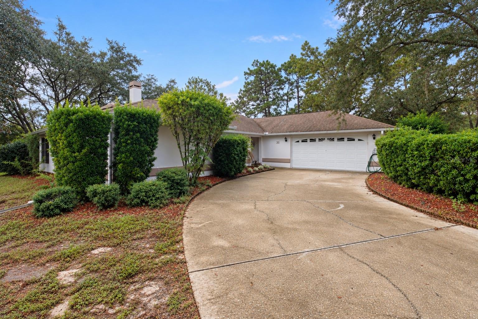 31 MAYFLOWER CT S Property Photo 1