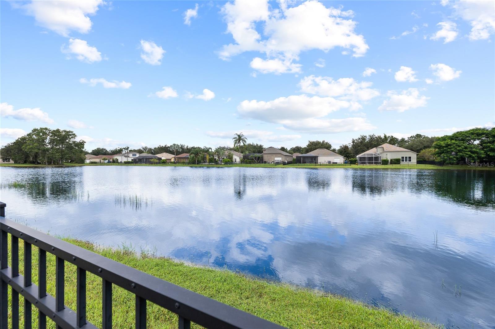19015 Fern Meadow Loop Property Photo 2