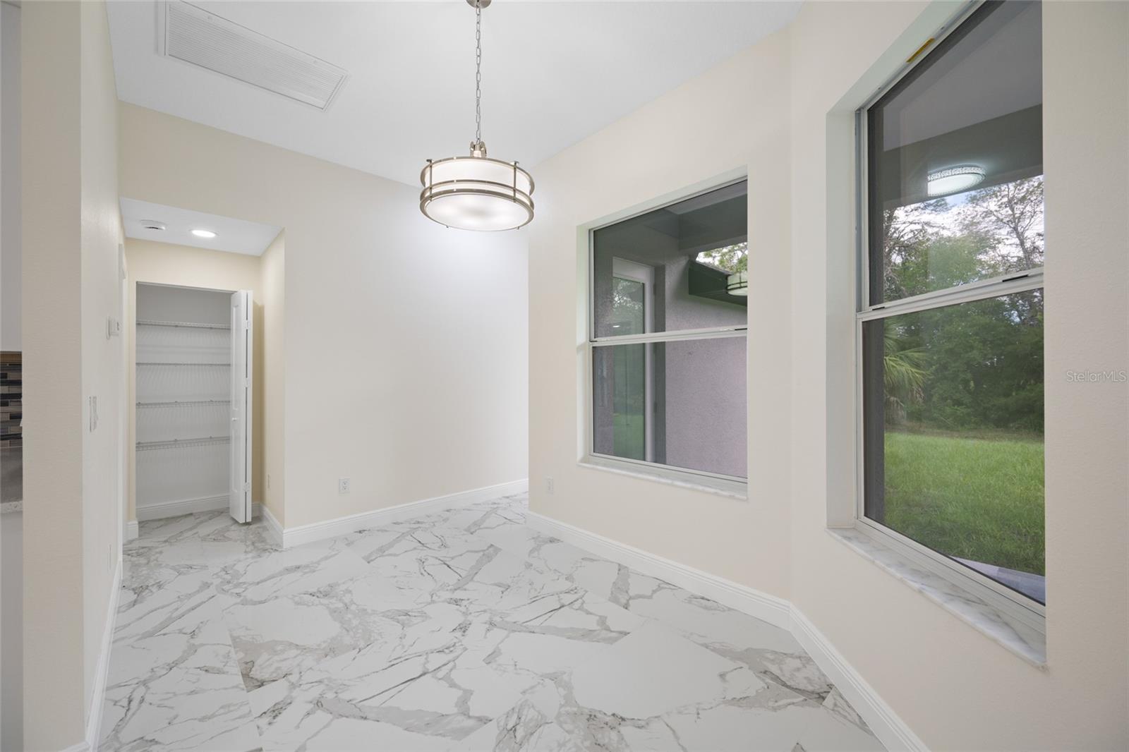 8207 Christopher Ln Property Photo 10