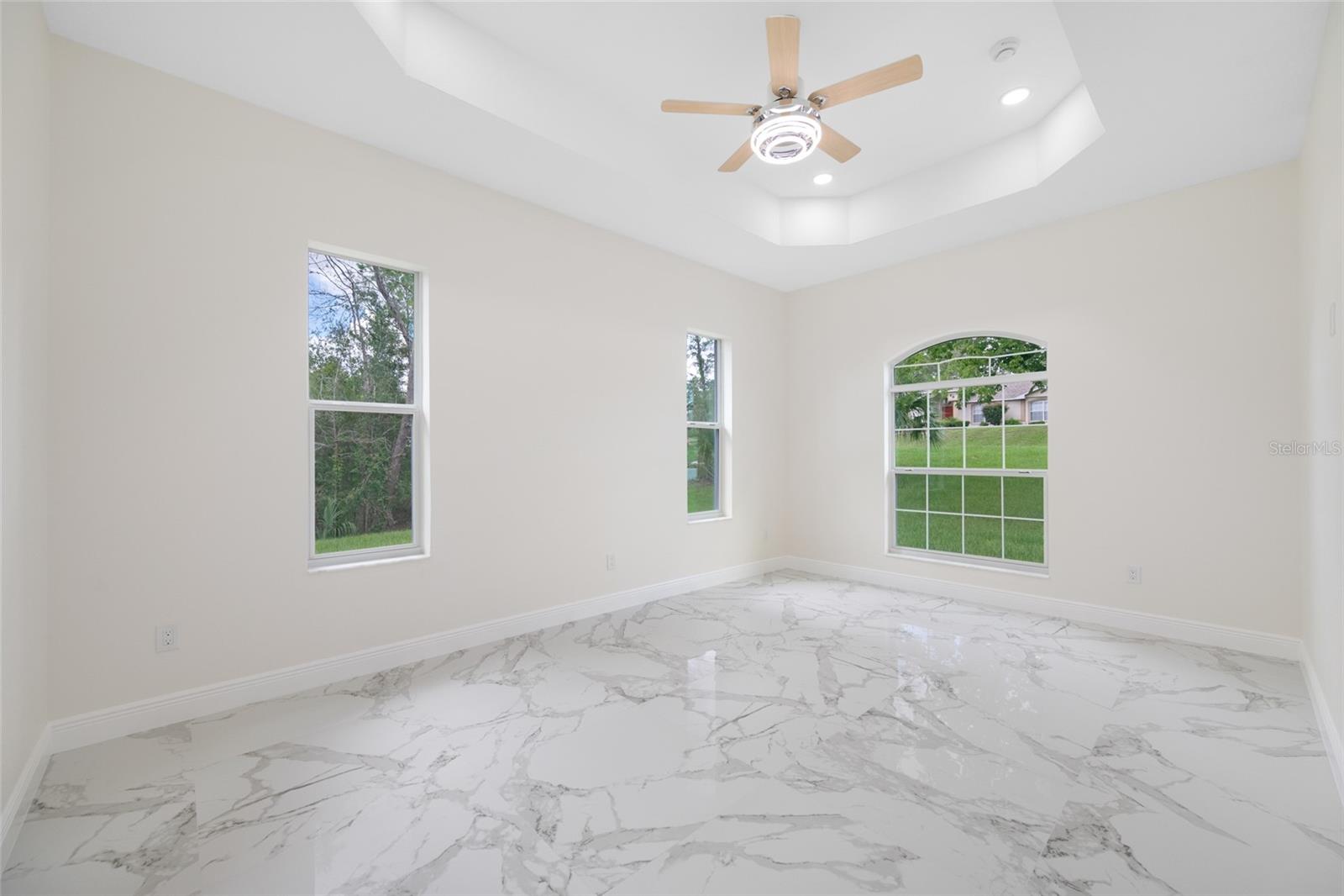 8207 Christopher Ln Property Photo 11
