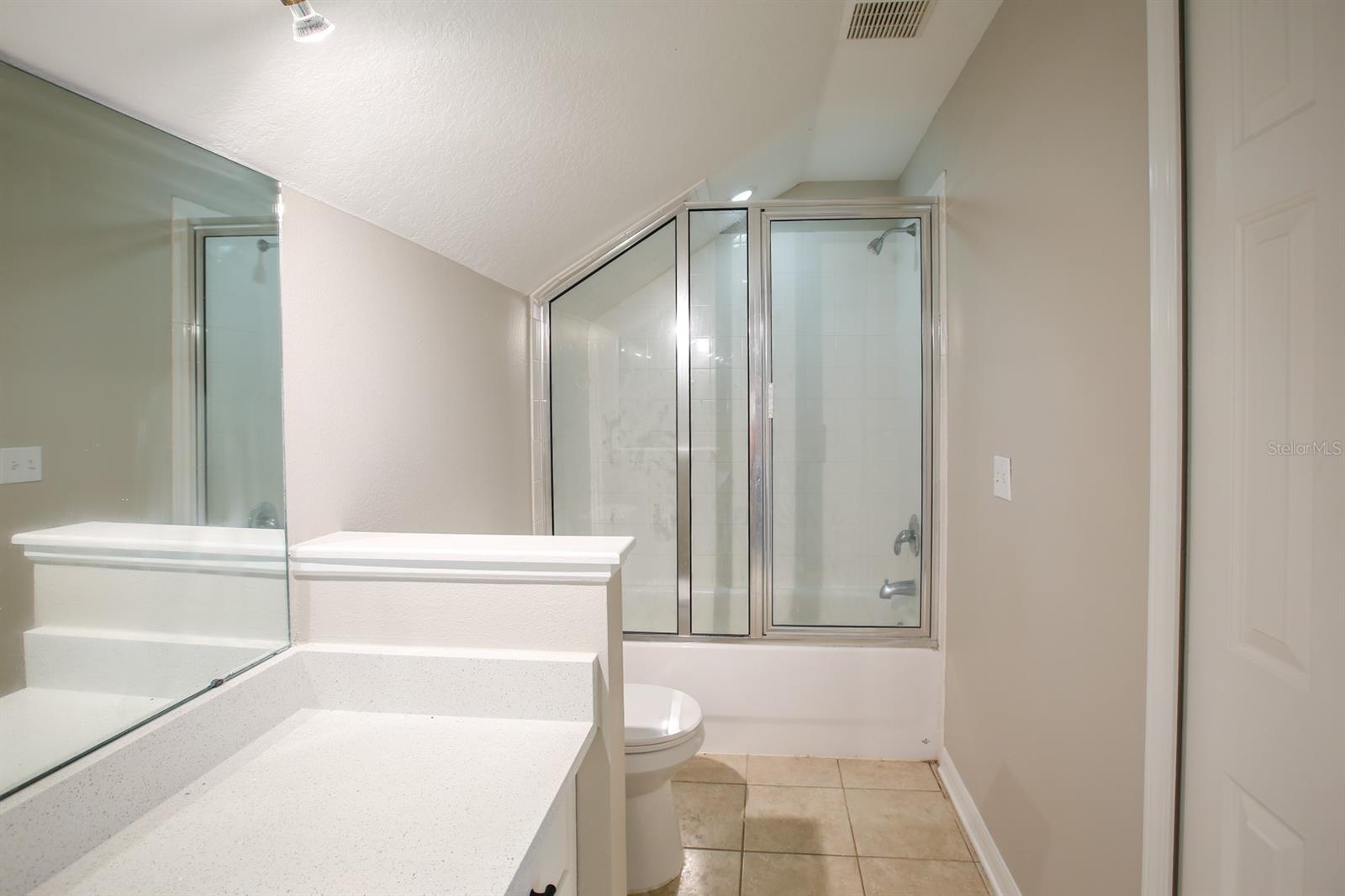 16244 Bridgewalk Dr Property Photo 27