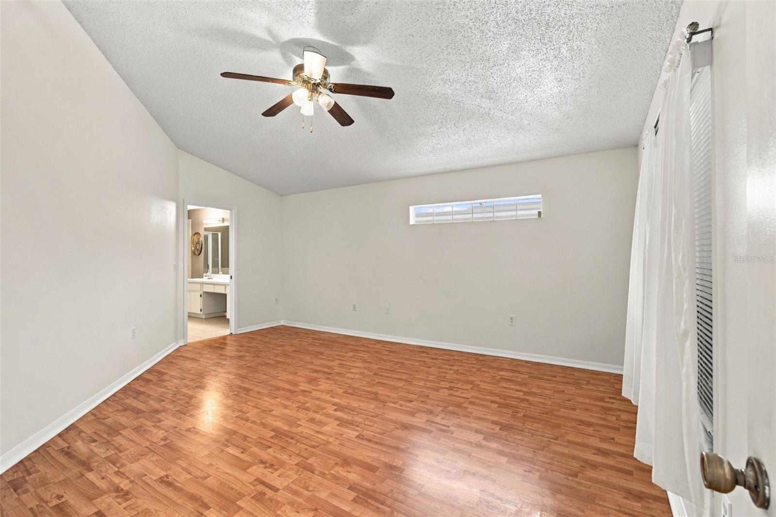 610 Lakemont Dr Property Photo 7
