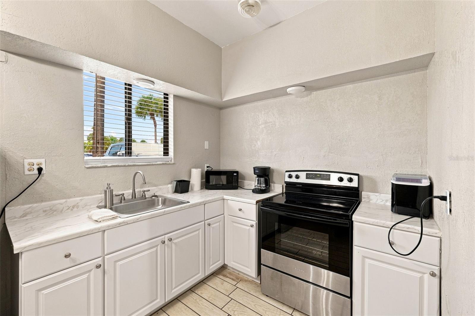 10450 Gulf Blvd Property Photo 15