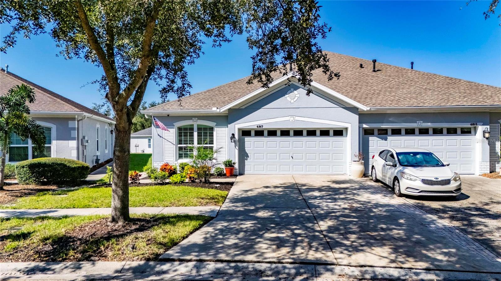 6817 Surrey Oak Dr Property Photo 1