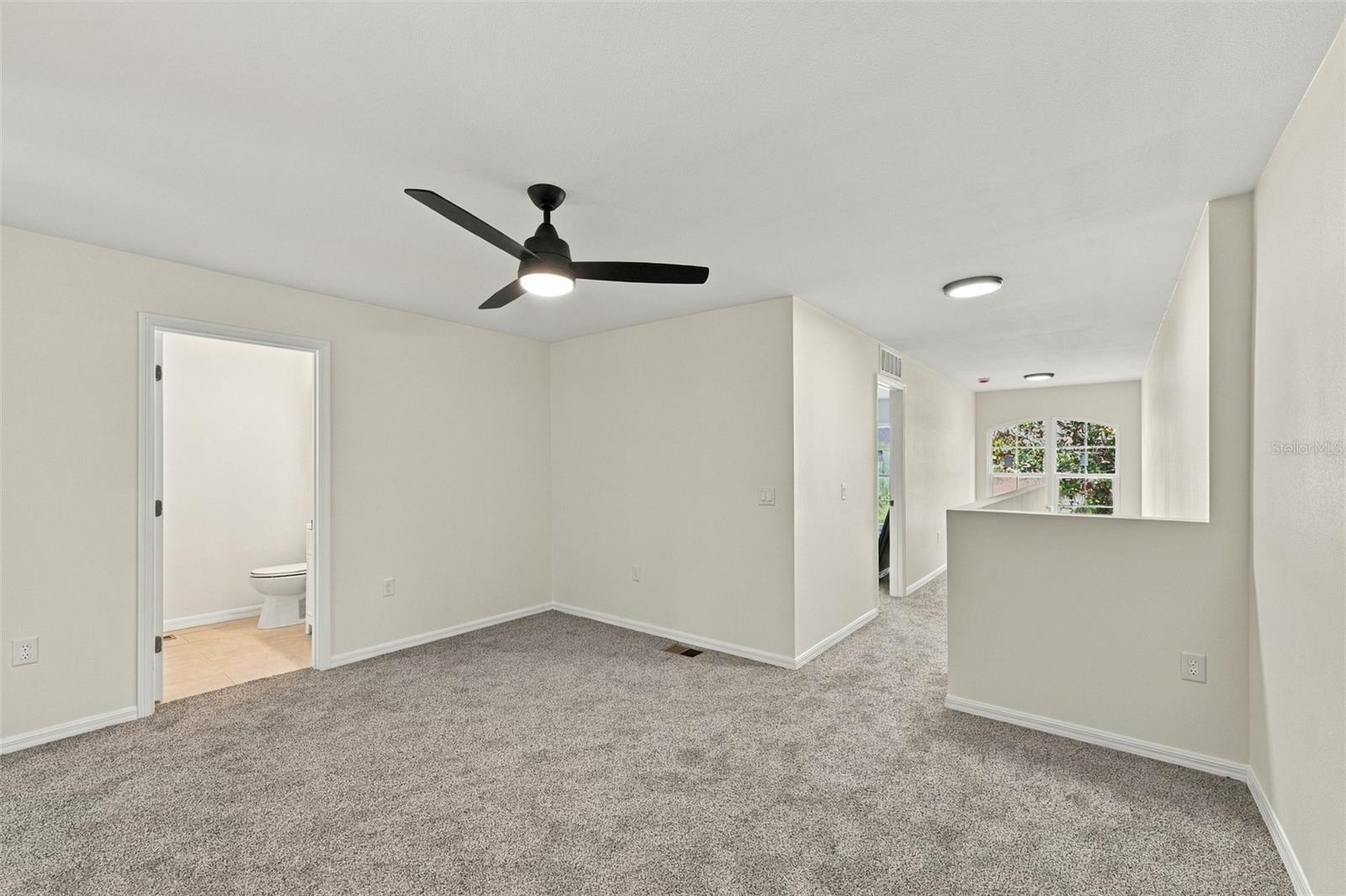 9951 Ashburn Lake Dr Property Photo 21