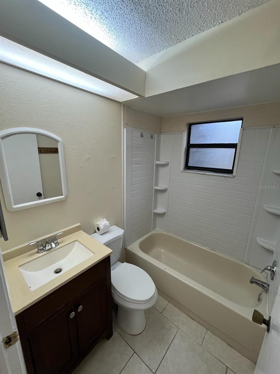 8053 Saybrook Dr Property Photo 10