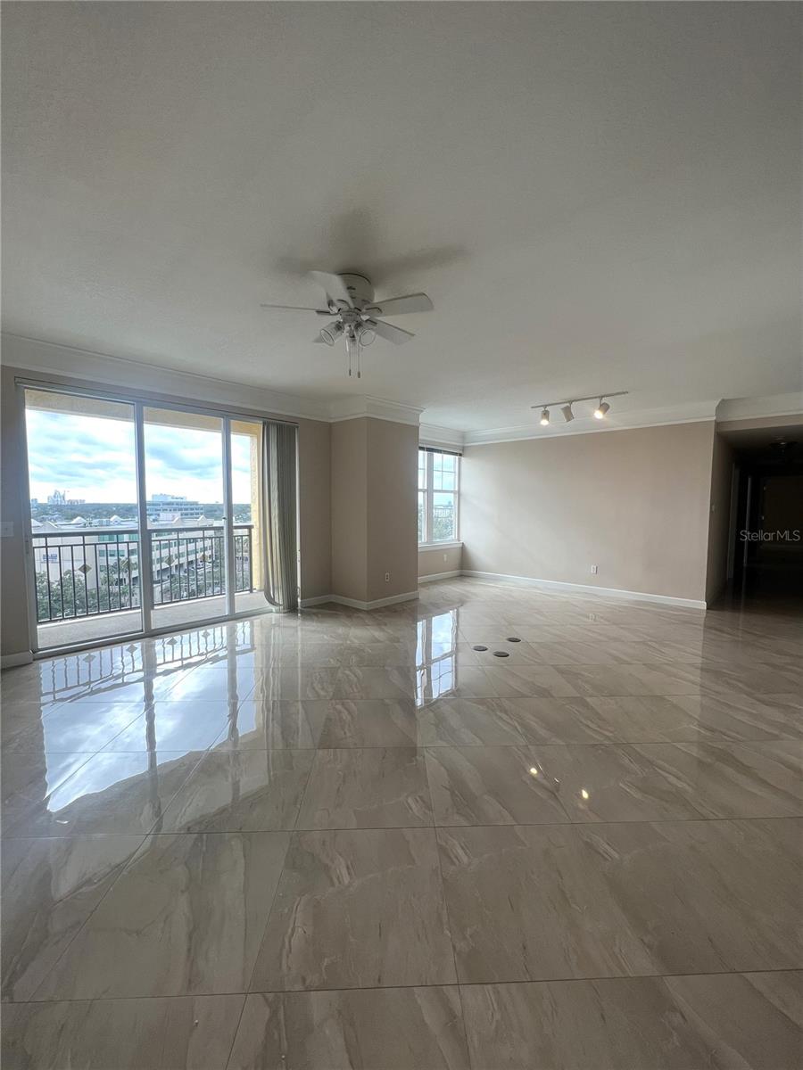 345 Bayshore Blvd #1007 Property Photo 3