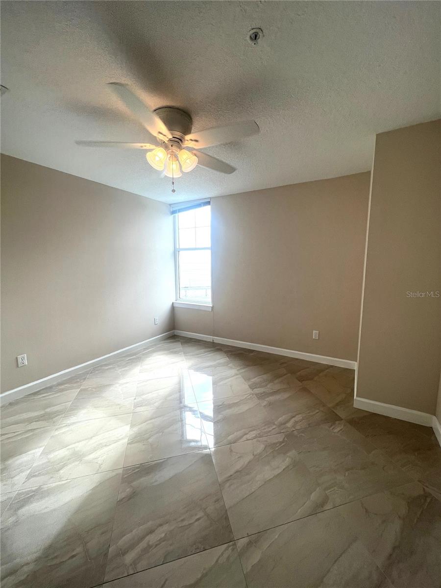 345 Bayshore Blvd #1007 Property Photo 14