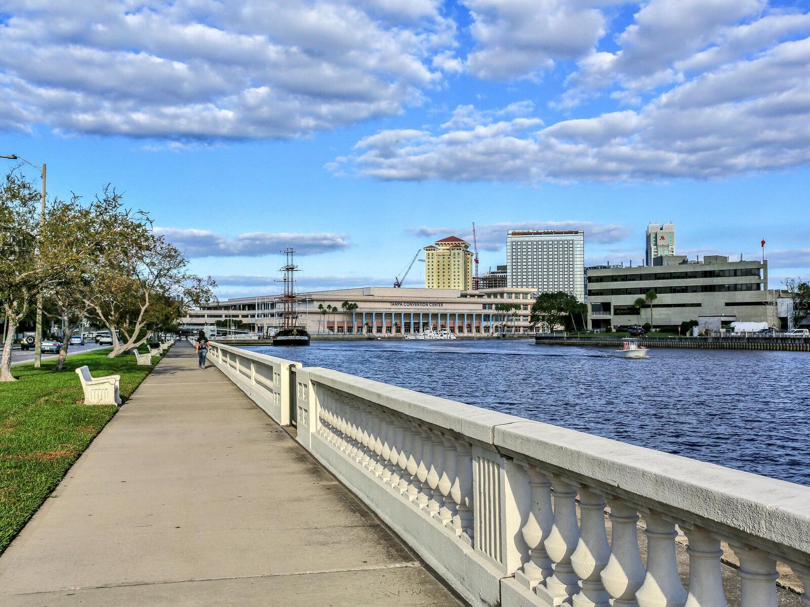 345 Bayshore Blvd #1007 Property Photo 35