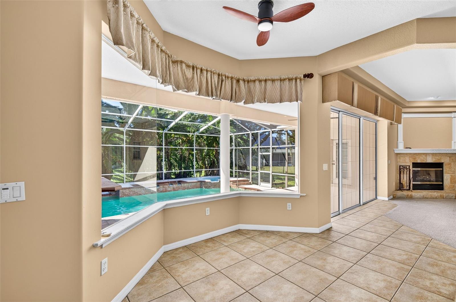725 Citrus Wood Ln Property Photo 18