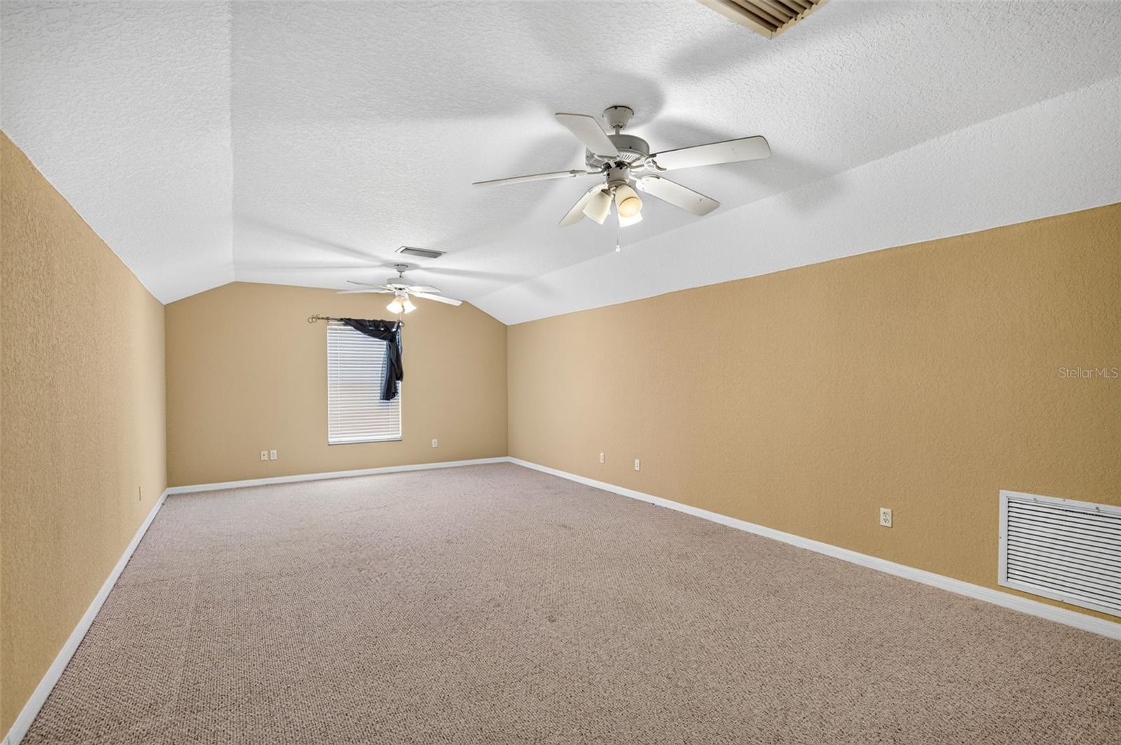 725 Citrus Wood Ln Property Photo 28