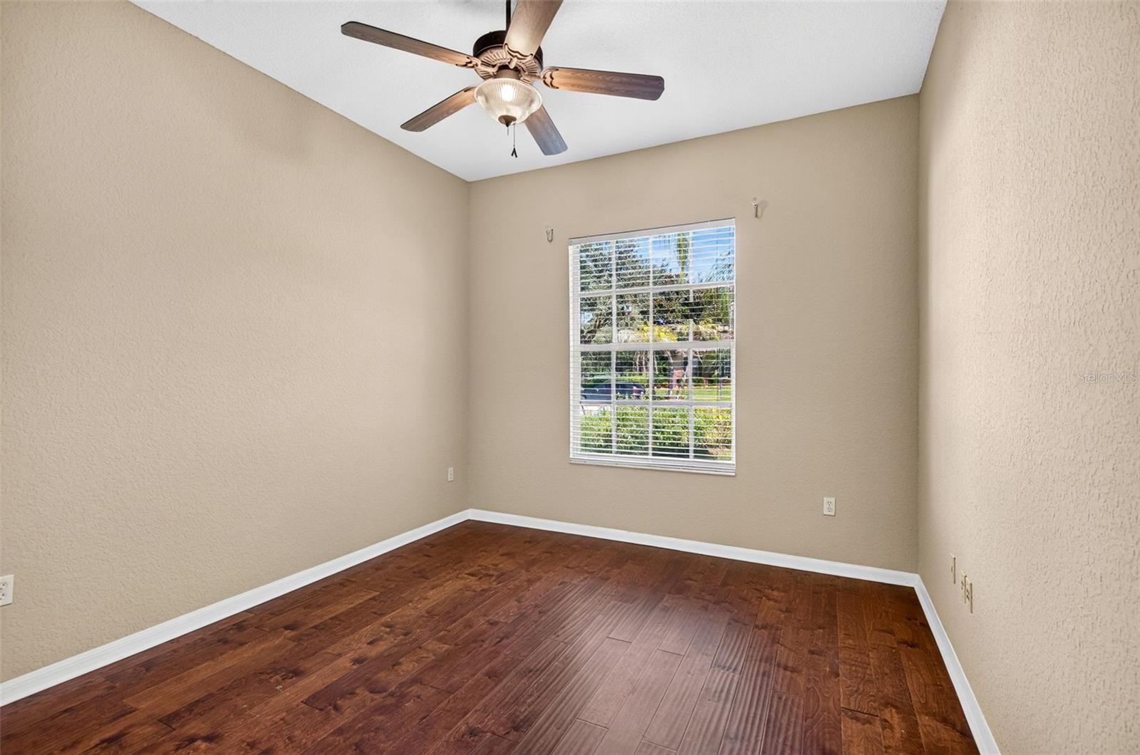 725 Citrus Wood Ln Property Photo 33