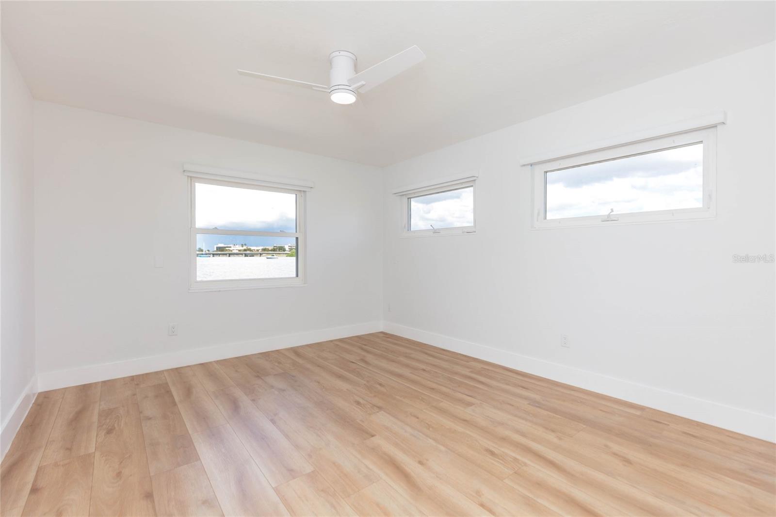 7160 S S, Shore Dr Dr Property Photo 31