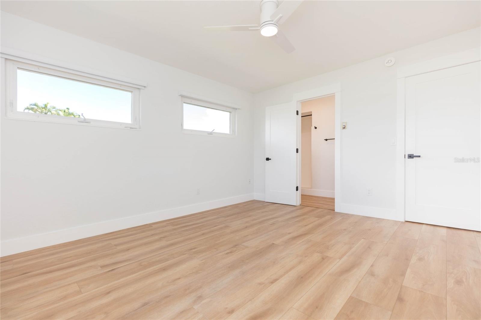 7160 S S, Shore Dr Dr Property Photo 33
