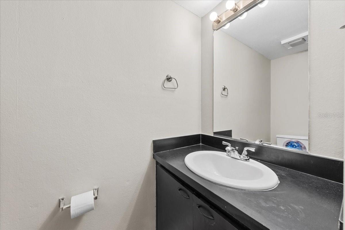 7903 Cedar Dr Property Photo 16