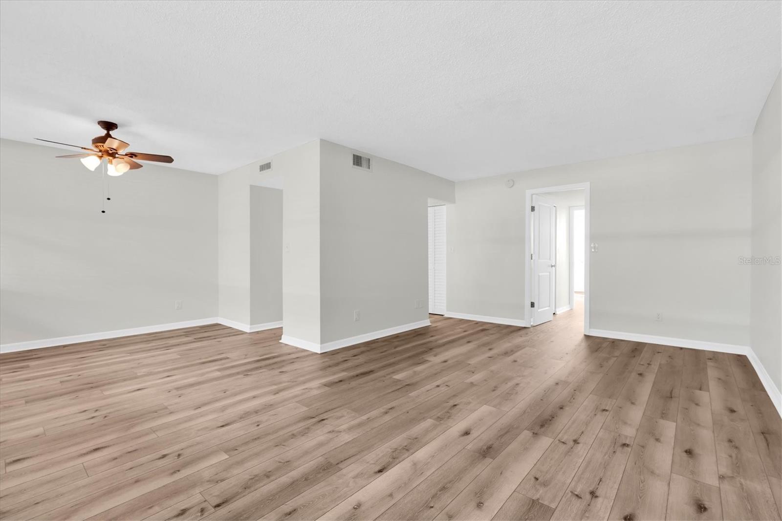 4885 1st St Ne #106 Property Photo 21