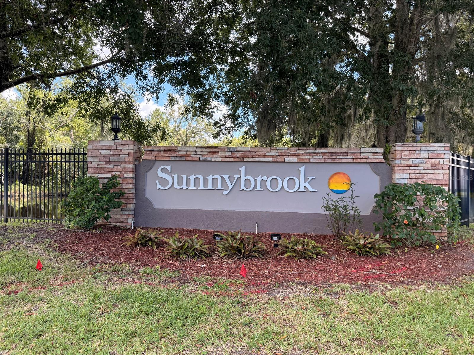 4805 SUNNYBROOK DR #26 Property Photo 1