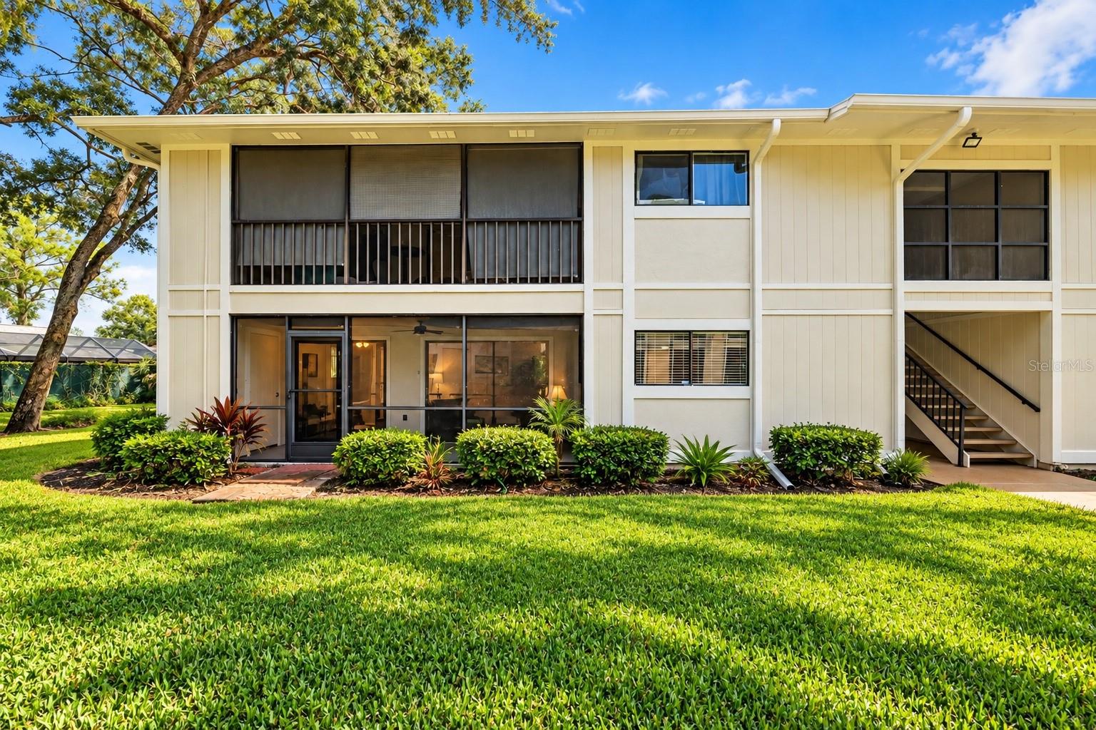 6014 LAKETREE LN #G Property Photo 1