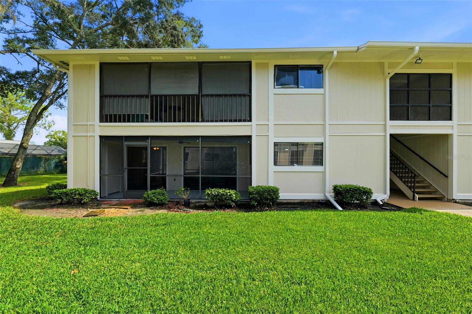 6014 Laketree Ln #g Property Photo 4