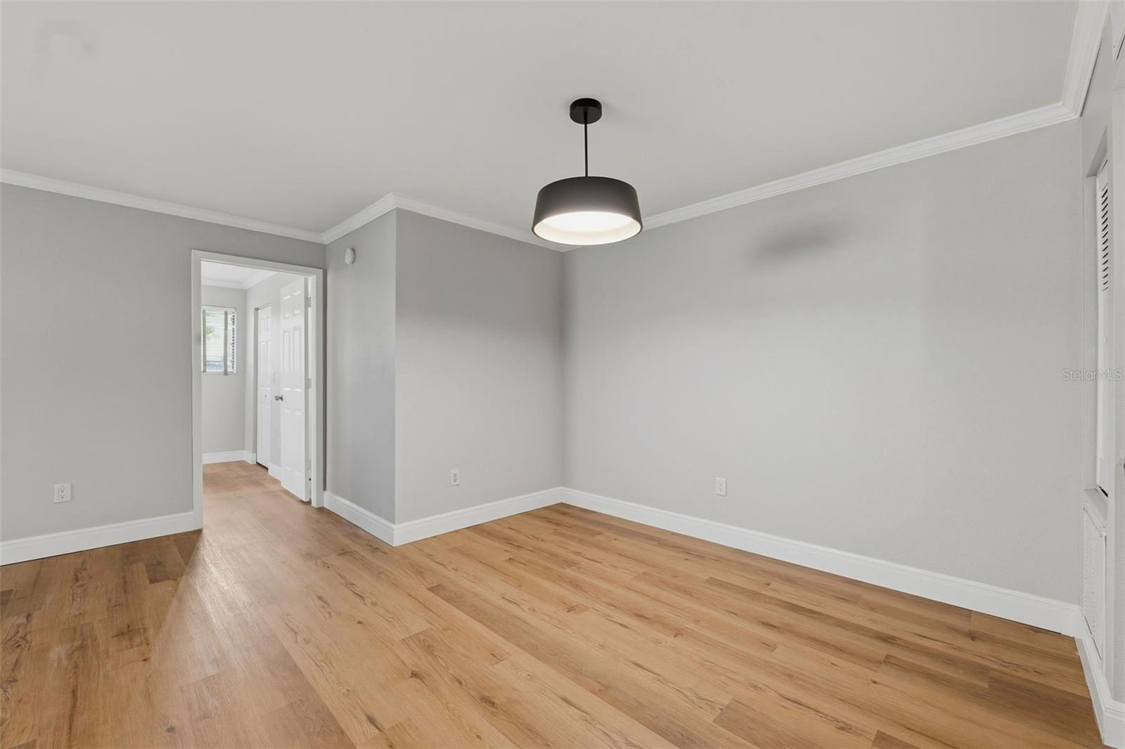 6014 Laketree Ln #g Property Photo 10