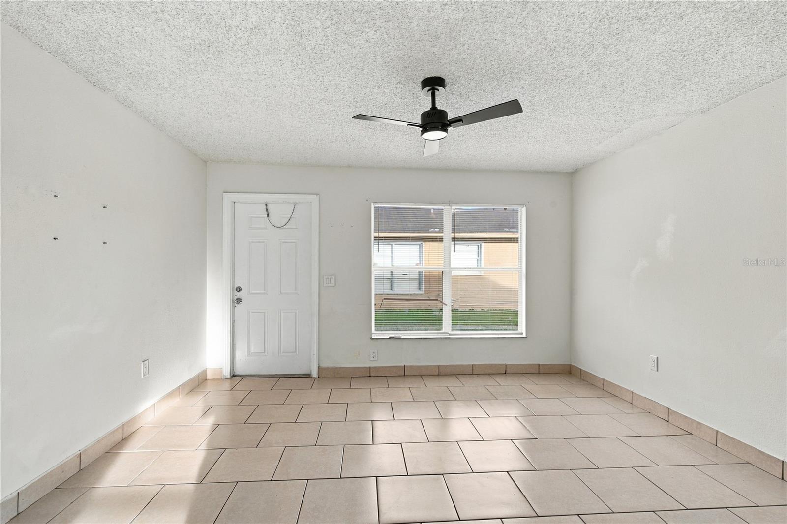 2461 Chestnut Woods Dr Property Photo 22